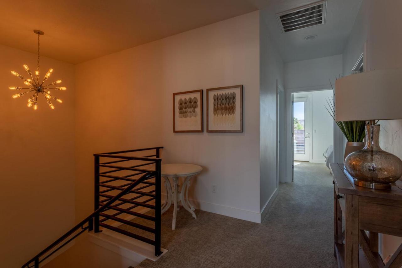 Lofts 13 4-Bedroom Modern Loft Steps From The Pool St. George Bagian luar foto
