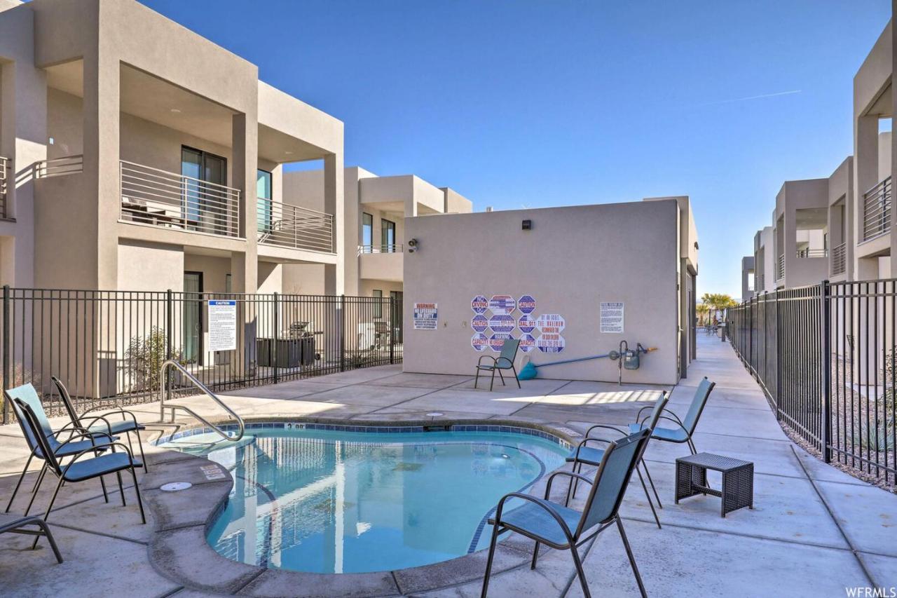 Lofts 13 4-Bedroom Modern Loft Steps From The Pool St. George Bagian luar foto