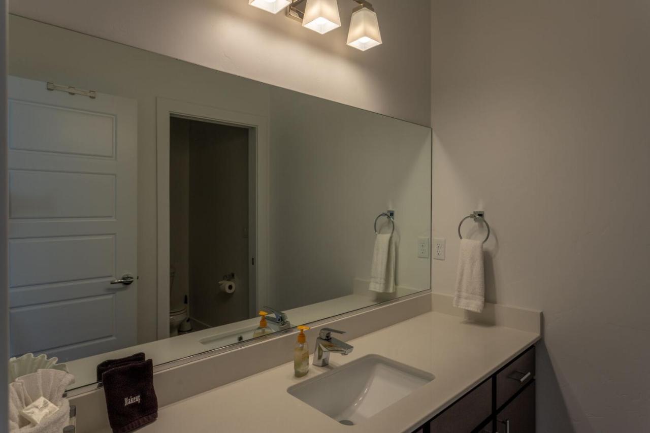 Lofts 13 4-Bedroom Modern Loft Steps From The Pool St. George Bagian luar foto